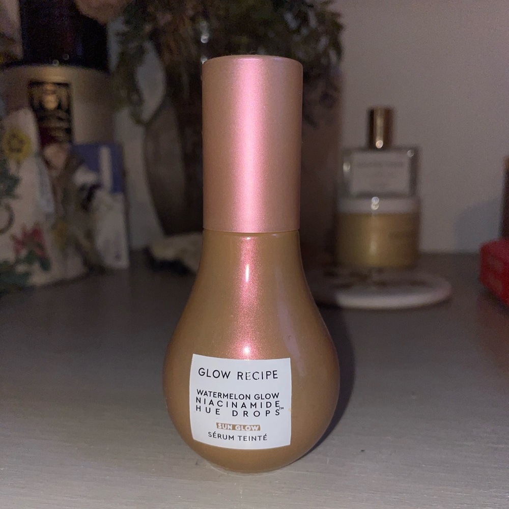 GLOW RECIPE SERUM NEVER USED